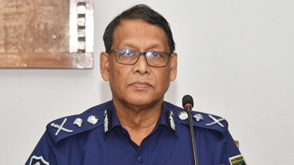 আইজিপি বাহারুল আলমকে সরিয়ে দিতে লিগ্যাল নোটিশ