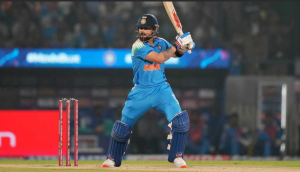 “টেন্ডুলকারকে ছাড়িয়ে ২৮ হাজারে দ্রুততম কোহলি”