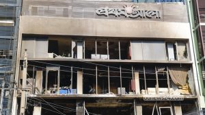 প্রথম আলো কার্যালয়ে হামলা: ৮ আসামি দুই দিনের  রিমান্ডে