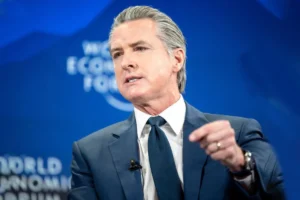 তিন বছরের মধ্যেই চলে যাবেন ট্রাম্প, ইউরোপকে ডেমোক্র্যাটদের আশ্বাস