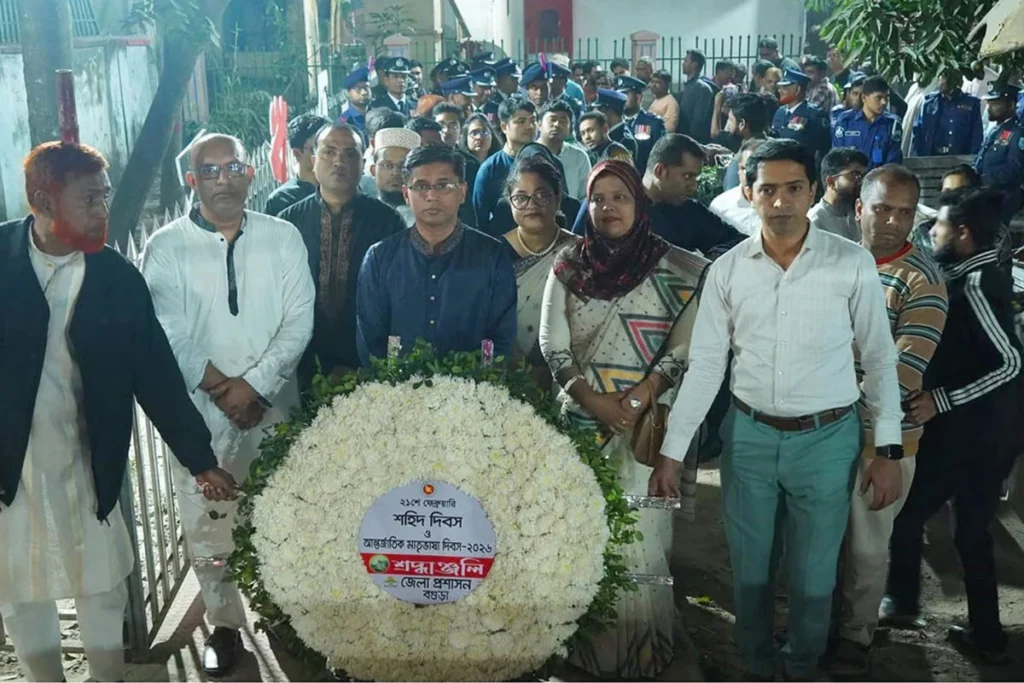 বগুড়ায় বিনম্র শ্রদ্ধায় ভাষাশহীদদের স্মরণ