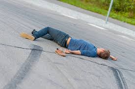 সড়কের পাশে মিলল যুবদল কর্মীর লাশ, শরীরে ধারালো অস্ত্রের আঘাত