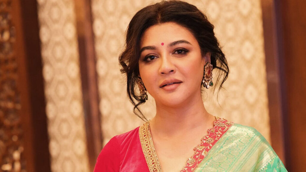 ‘একুশ মানে নিজের ভাষাকে ভালোবাসার প্রতিজ্ঞা’